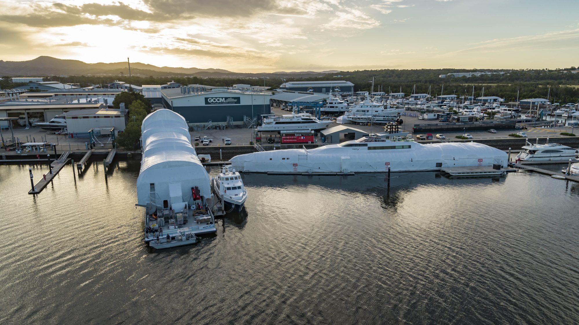 Australian shipyard awarded for simultaneous delivery of two innovative superyacht refit & refinishing projects